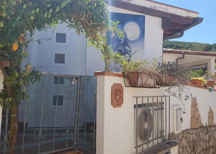 Residenza Airone Blu Di Pareti *