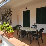 Residenza Airone Blu Di Pareti Lejlighedshotel
