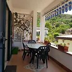 Residenza Airone Blu Di Pareti *