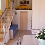 Residenza Airone Blu Di Pareti *