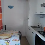 Residenza Airone Blu Di Pareti Lejlighedshotel *