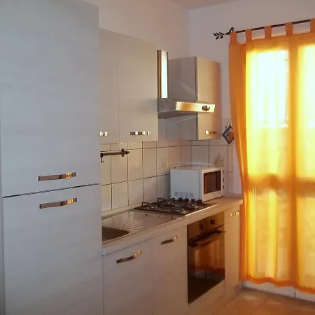 Lejlighedshotel Residenza Airone Blu Di Pareti