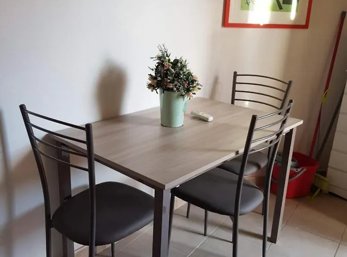 Residenza Airone Blu Aparthotel *